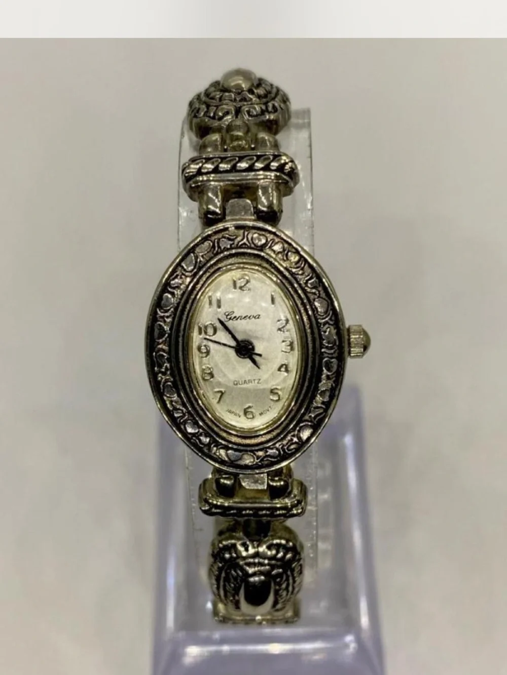 *** Geneva  ^^^ Silver-Tone Ornate Women's Bracelet Watch *